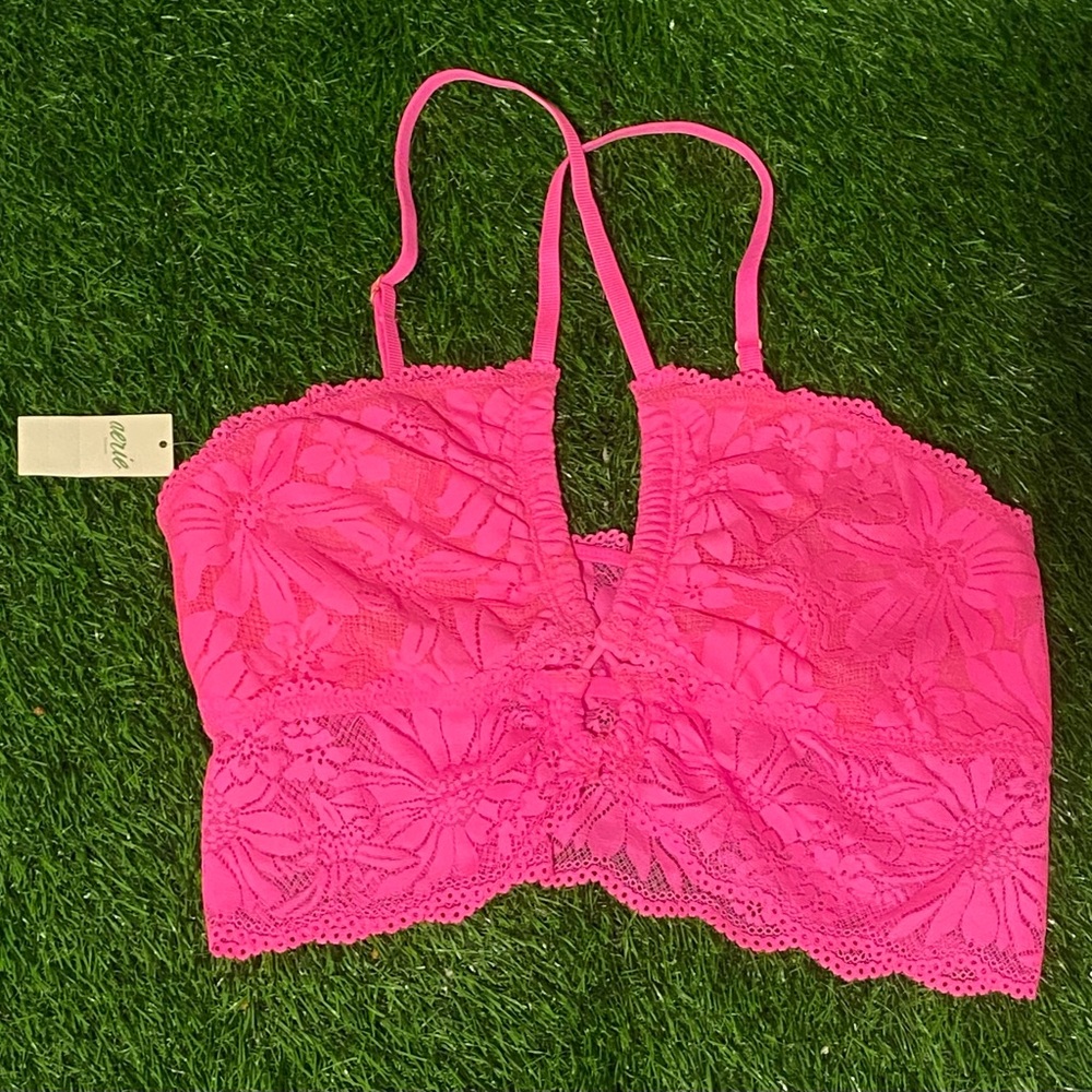 New with tags Aerie real good hot pink floral lace bra/bralette size medium